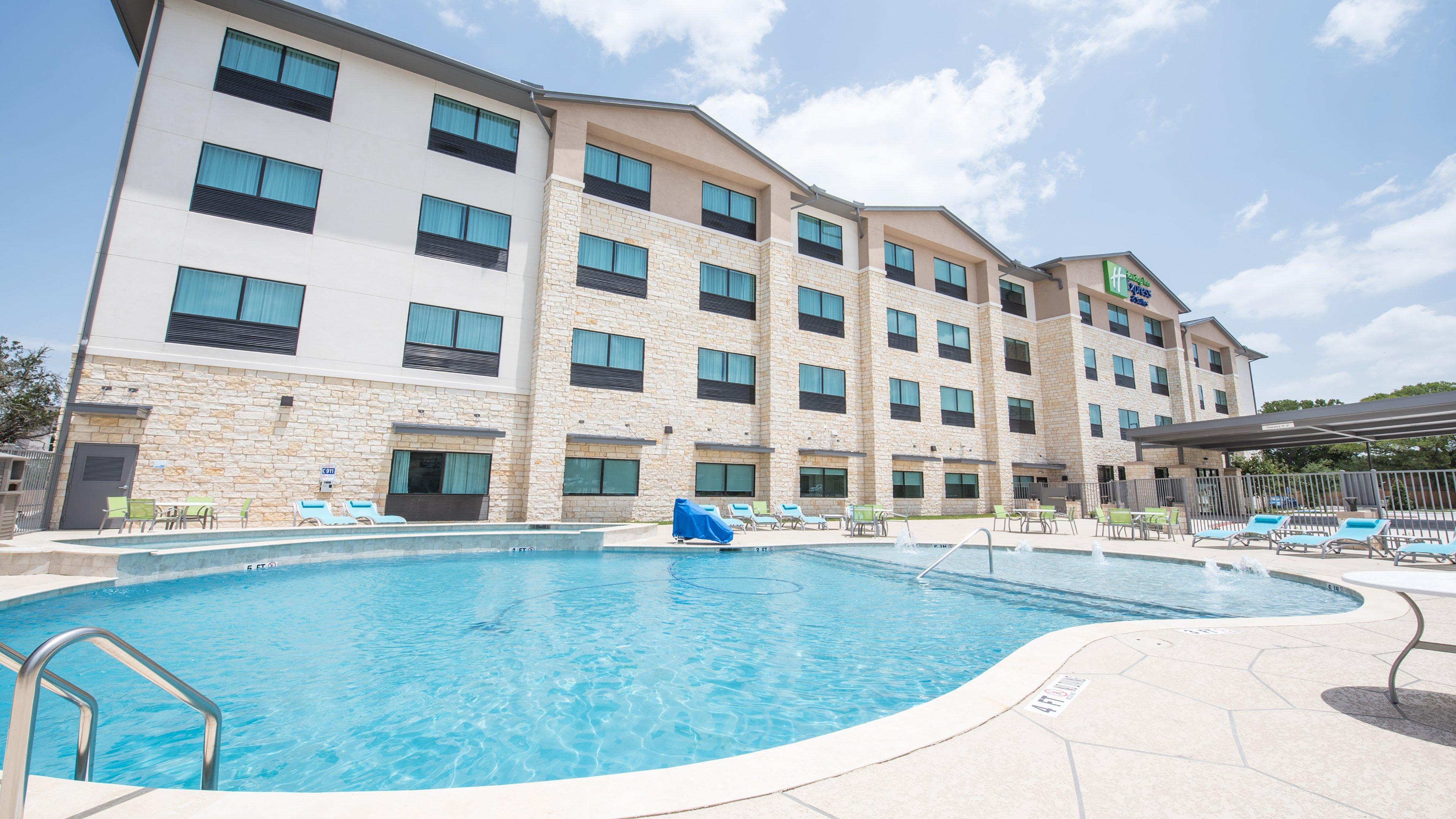 Holiday Inn Express & Suites - Dripping Springs - Austin Area By Ihg Exterior photo